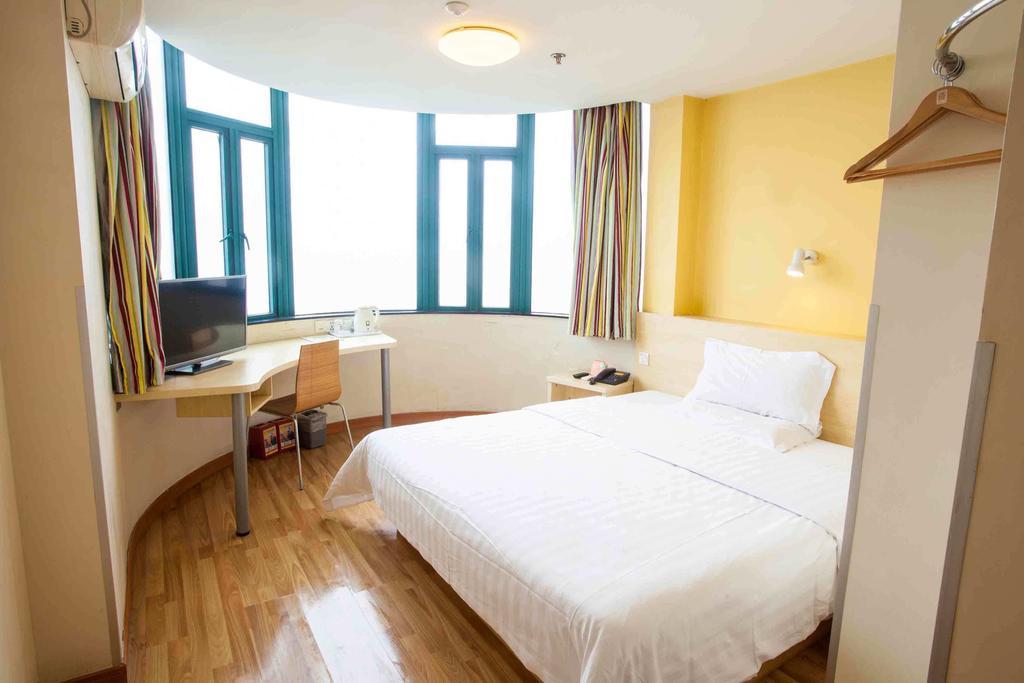 7Days Inn Jiangmen Peng Jiang Qiao North ห้อง รูปภาพ